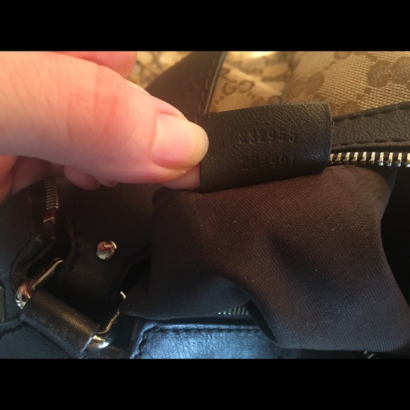 Gucci Sukey Bag Medium- LIKE NEW - Picture 4 of 4